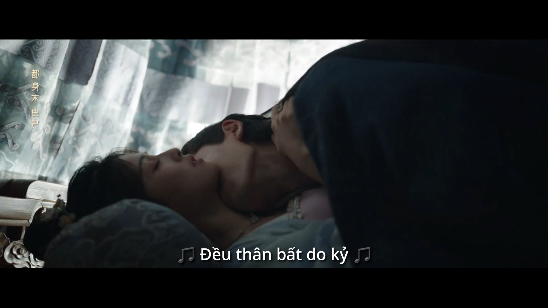 Screenshot_20250517-080750_R phim.jpg